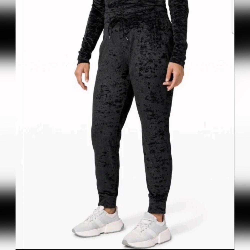 Lululemon Womens Black Ready to Crush Lounge Wear Workout Fashion Jogger 4